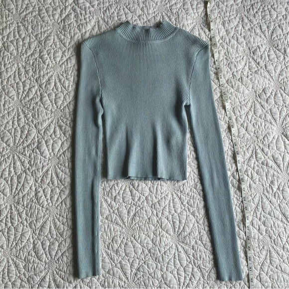 F21 Baby Blue Longsleeve Ribbed Turtle Neck - Picture 3 of 5